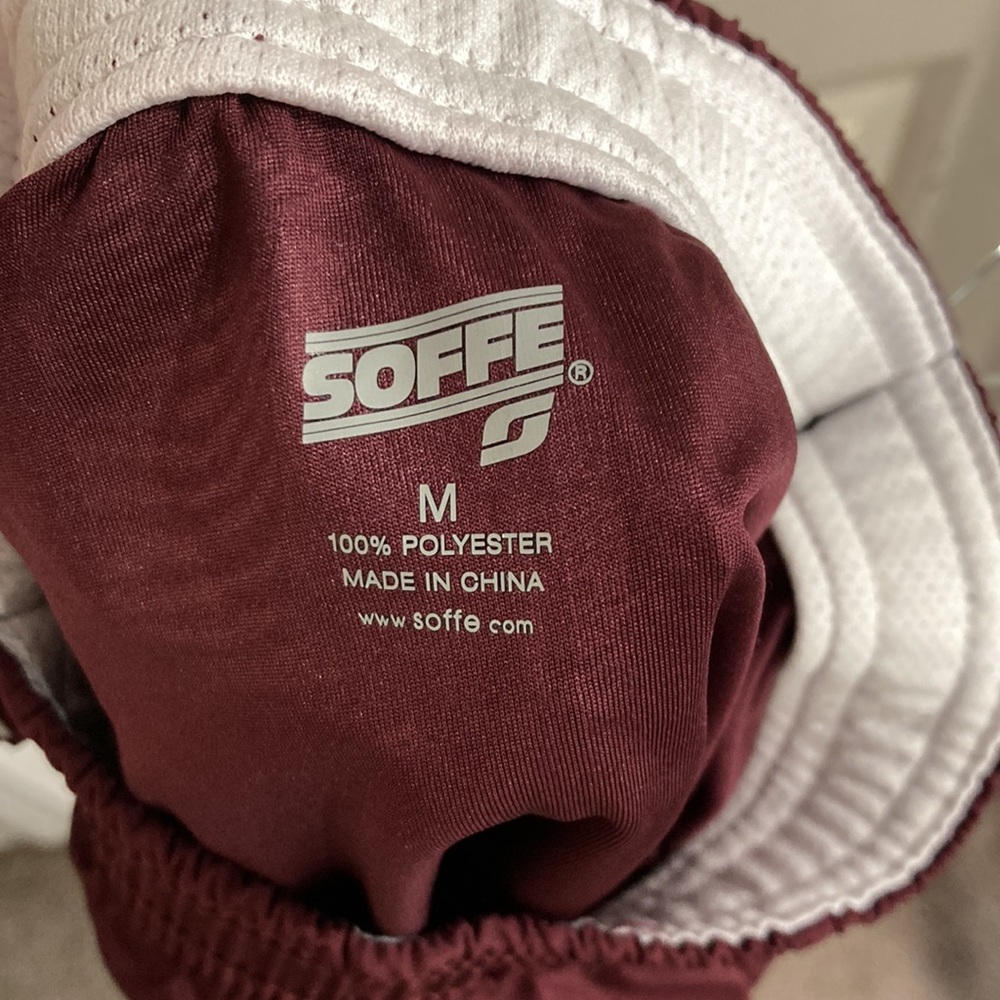 🤑🤑🤑🤑3 for 20$🤑🤑🤑🤑 SOFFE nylon athletic shorts with built in brief - Picture 4 of 5